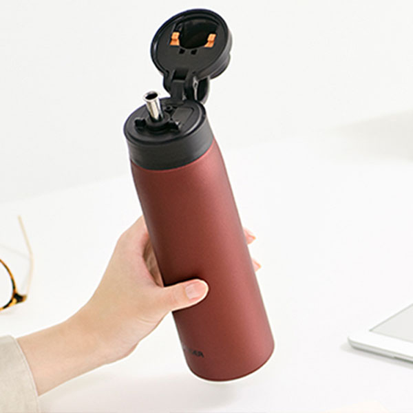 Bình giữ nhiệt nắp bật có ống hút Tiger MCS-A050 500ml - KingHouse.vn