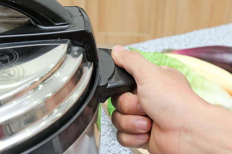 Tay cầm cách nhiệt dễ di chuyển 