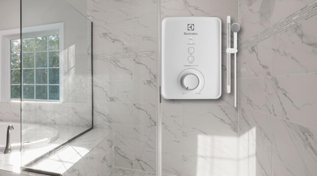 Máy nước nóng trực tiếp Electrolux EWE451PX-DWX6